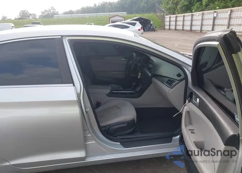 2016 Hyundai Sonata Se from USA, damaged, VIN 5NPE24AF6GH335092